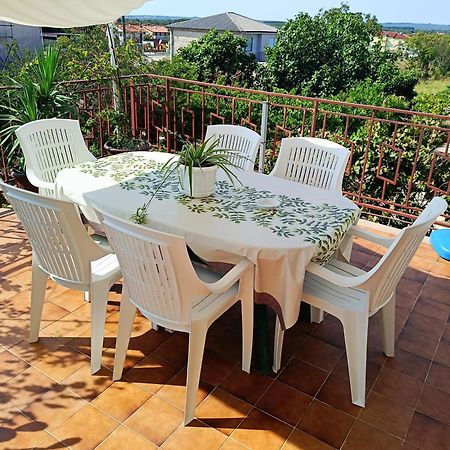 Apartments Villa Laura Pula Ngoại thất bức ảnh
